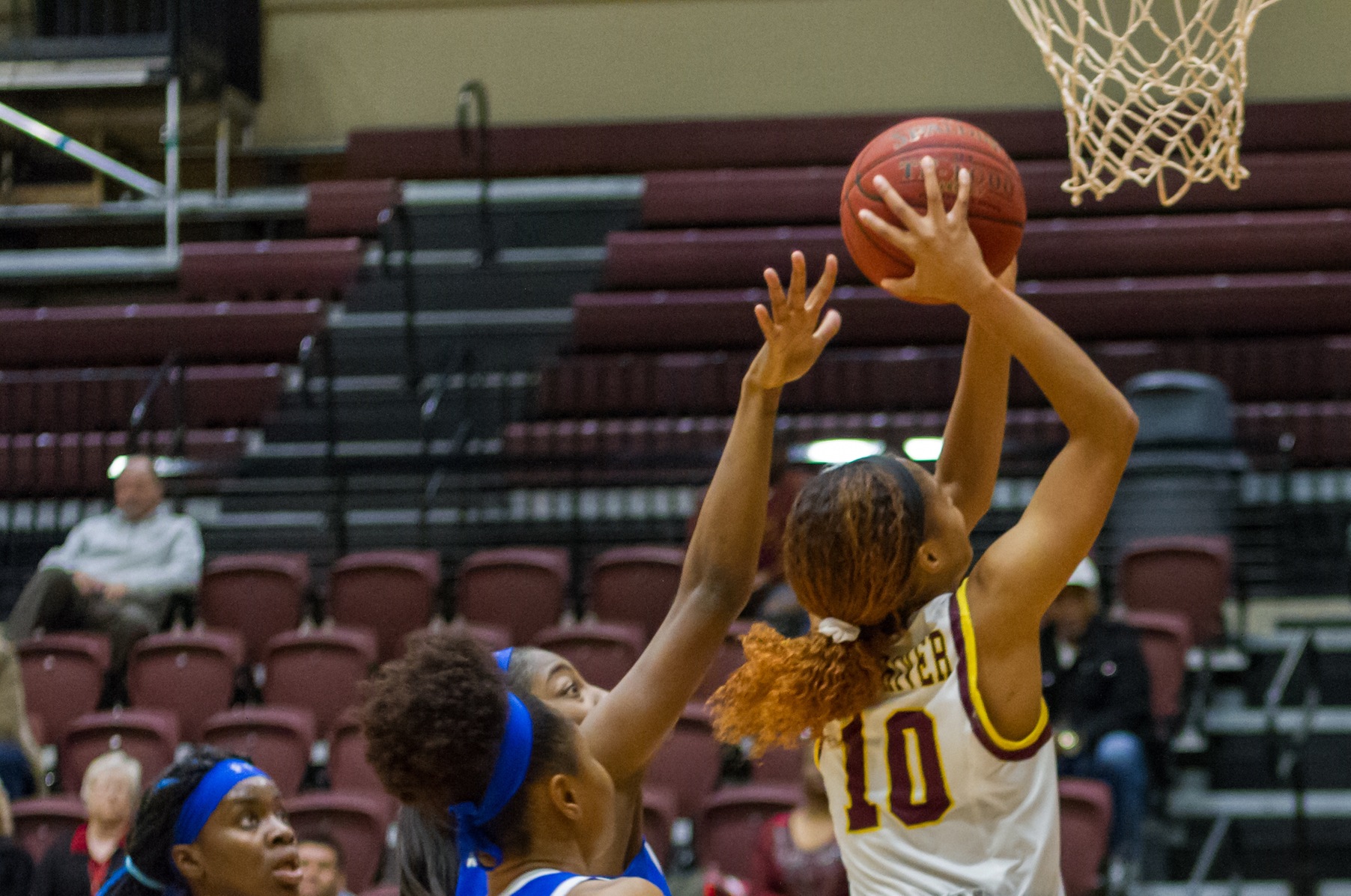 Lady Wildcats topple previously unbeaten Co-Lin