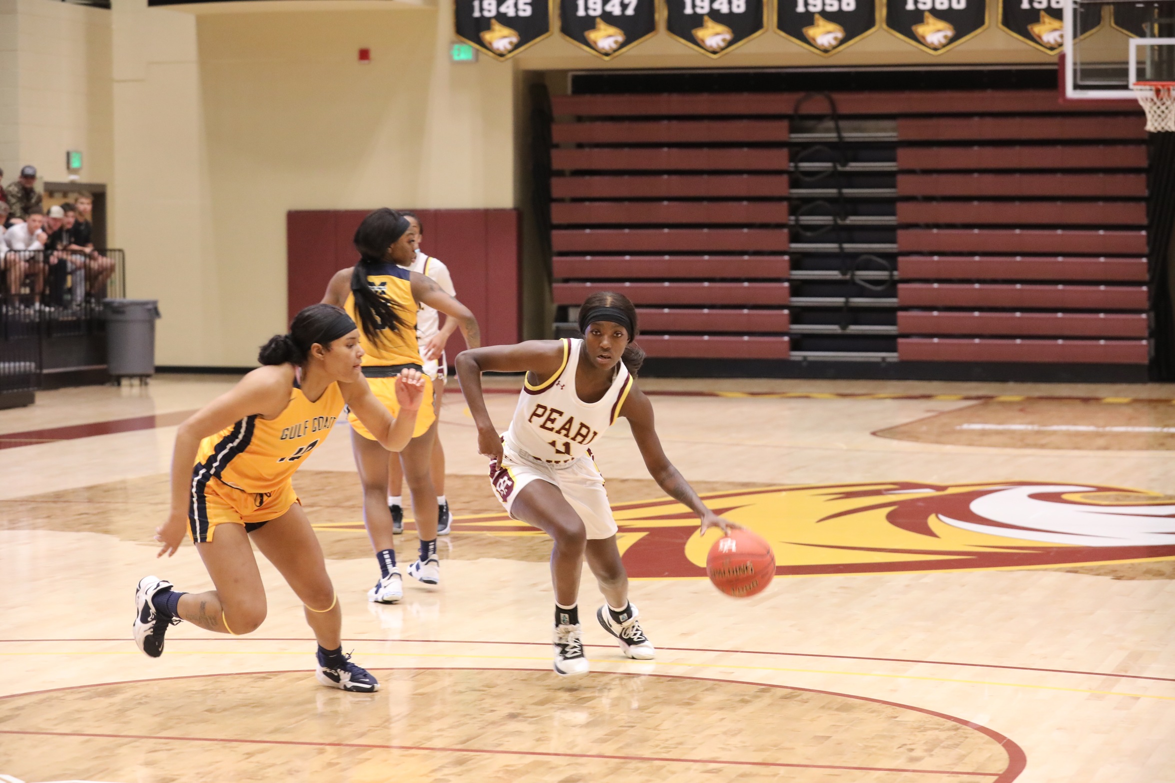 Pearl River women dominate Holmes on the road