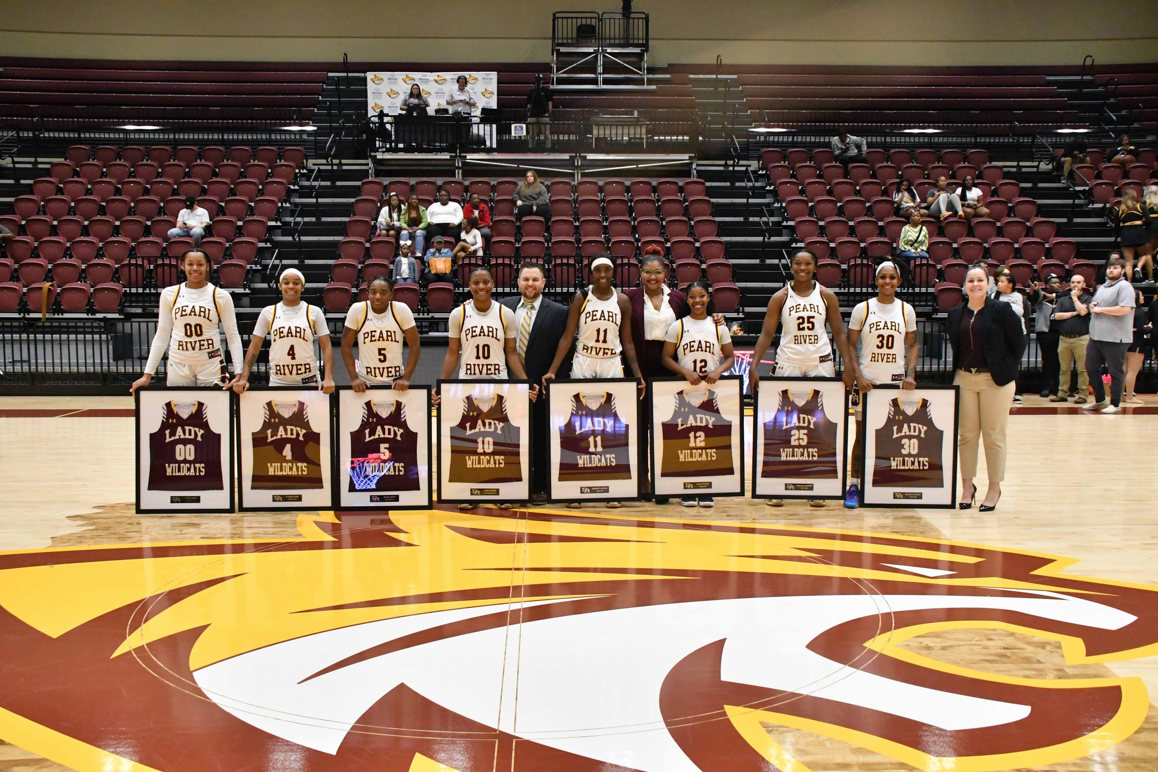 Pearl River wins big on Sophomore Night against Coahoma