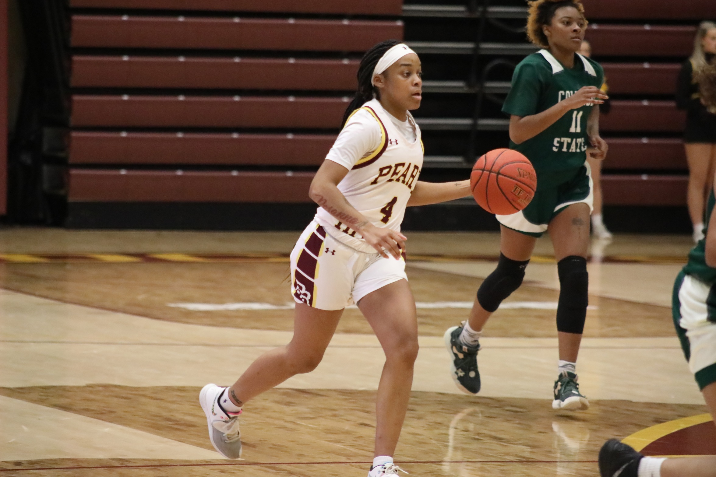 Pearl River women cruise past Holmes