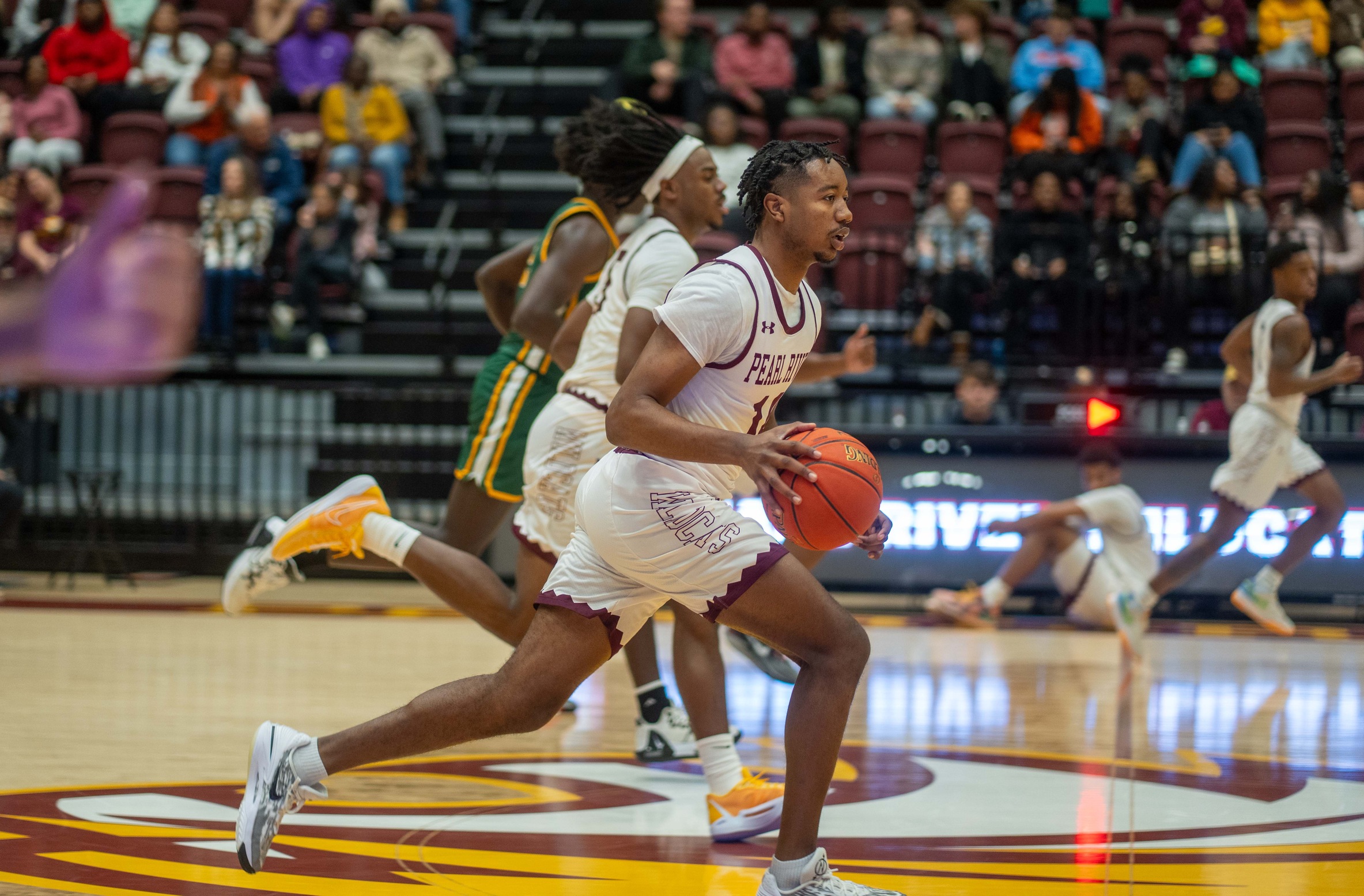 Pearl River men fend off late surge by East Central 