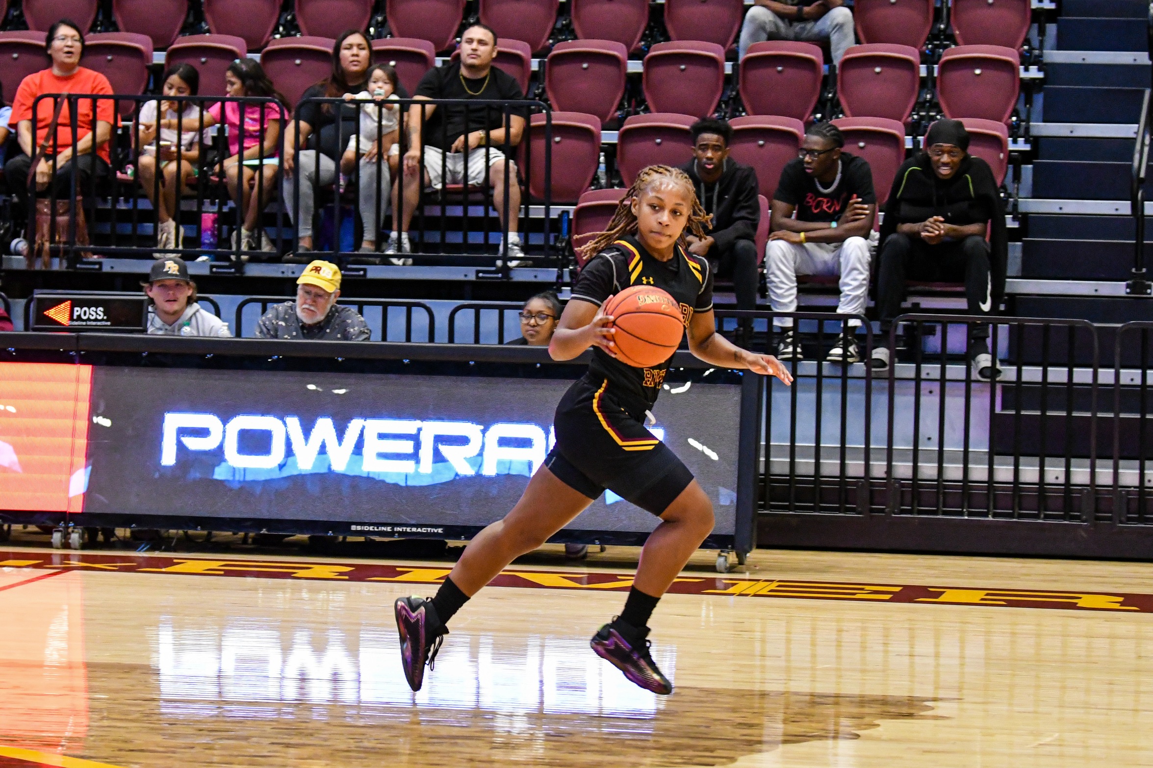 Paris Gilmore (Youngstown, Ohio; Warrensville Heights) pushes the ball down the court for No. 19 Pearl River (Hannah Mills/PRCC Athletics)